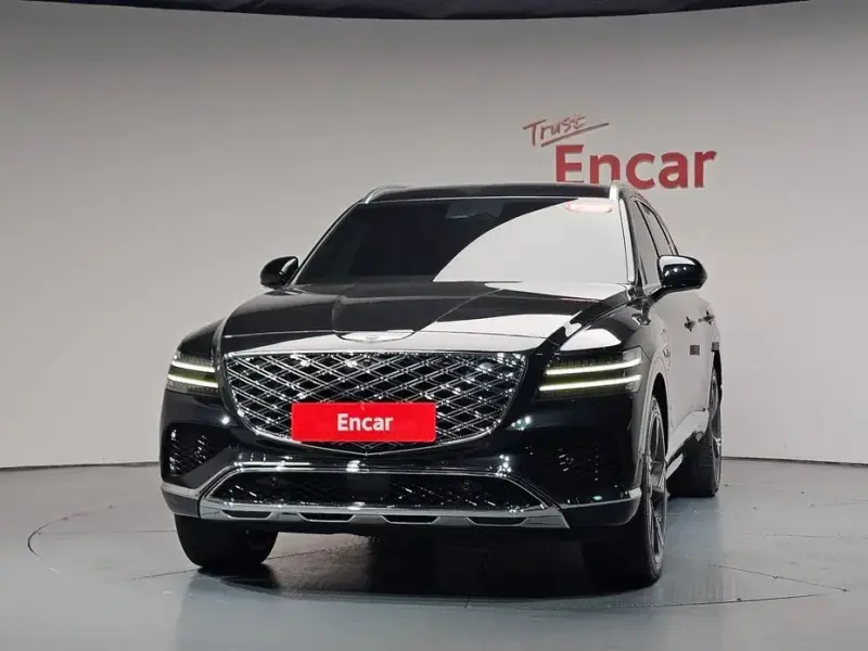 2023 Genesis GV80 с пробегом 35 666 км