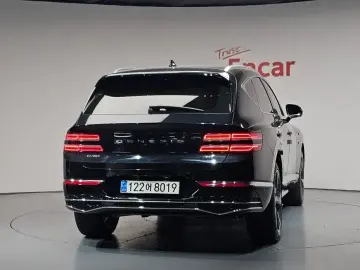 2023 Genesis GV80 с пробегом 35 666 км