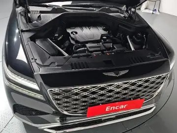 2023 Genesis GV80 с пробегом 35 666 км