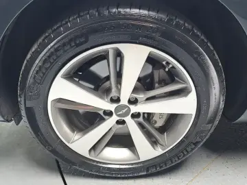 2023 Genesis GV80 с пробегом 41 070 км