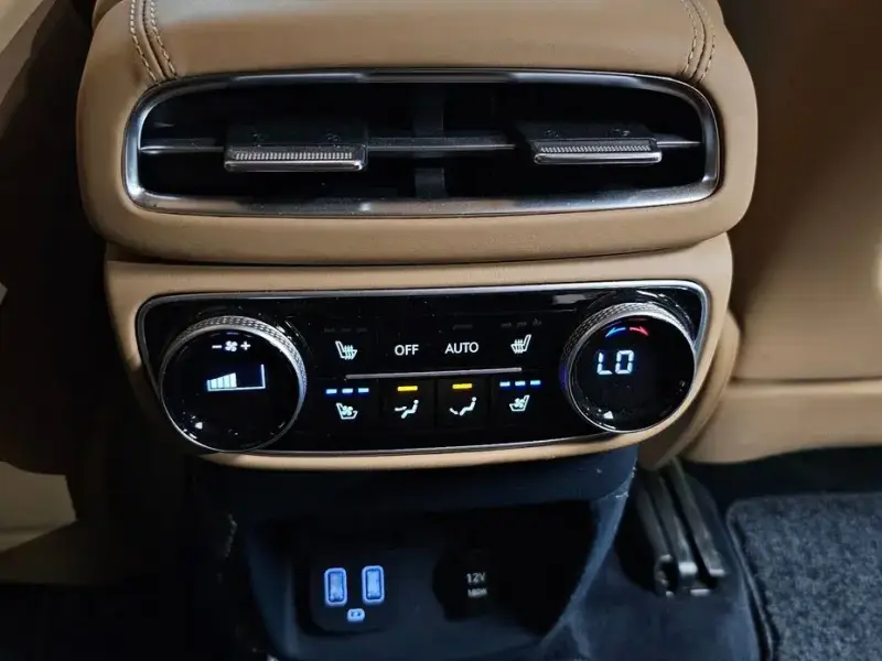 2023 Genesis GV80 с пробегом 41 070 км