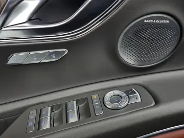 2023 Genesis GV80 с пробегом 35 666 км