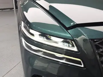 2023 Genesis GV80 с пробегом 41 070 км