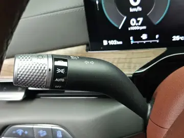 2023 Genesis GV80 с пробегом 35 666 км