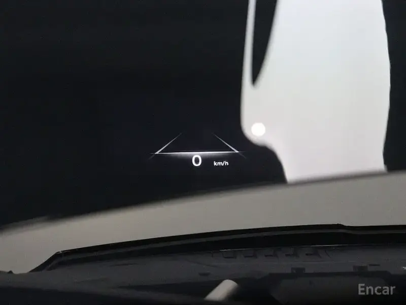 2023 Genesis GV80 с пробегом 68 778 км