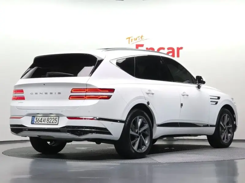 2023 Genesis GV80 с пробегом 26 959 км