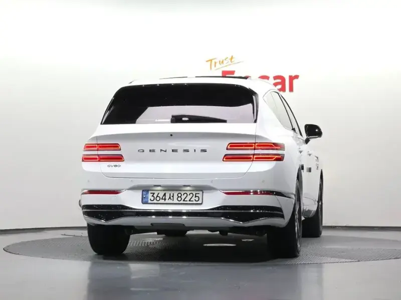 2023 Genesis GV80 с пробегом 26 959 км