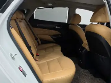 2020 Kia K7 с пробегом 88 488 км