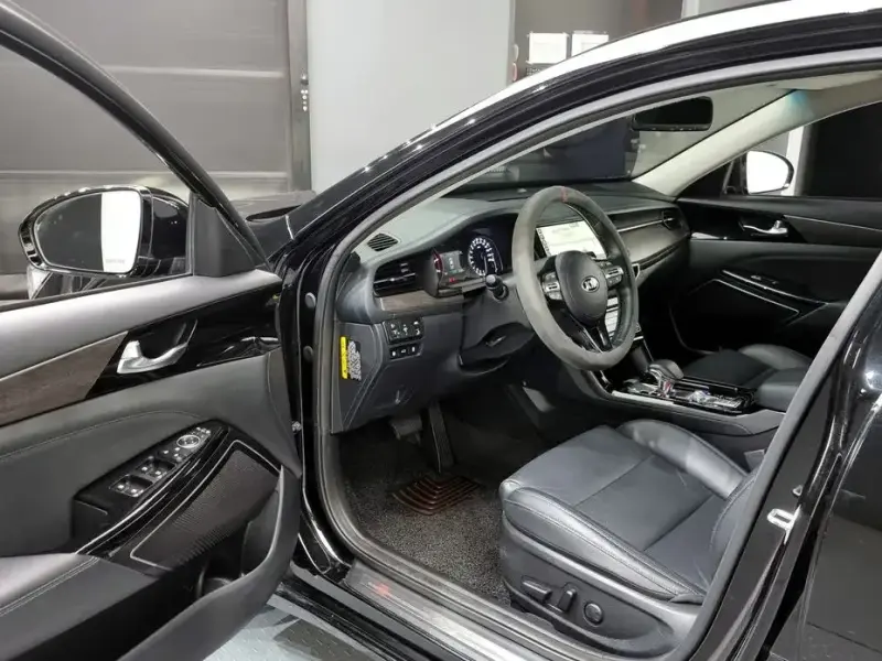2019 Kia K7 с пробегом 81 255 км
