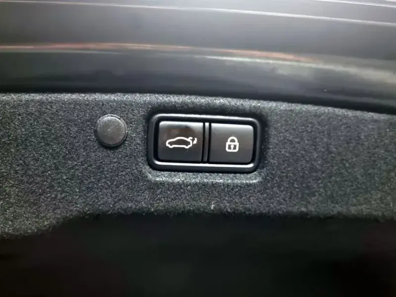 2019 Kia K7 с пробегом 81 255 км