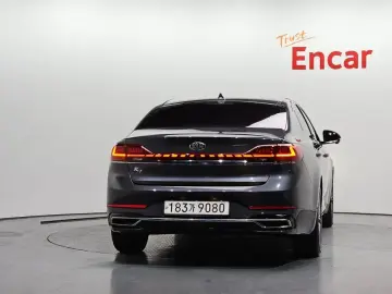2020 Kia K7 с пробегом 68 034 км