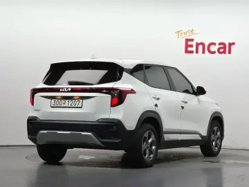 2025 Kia Seltos с пробегом 58 069 км