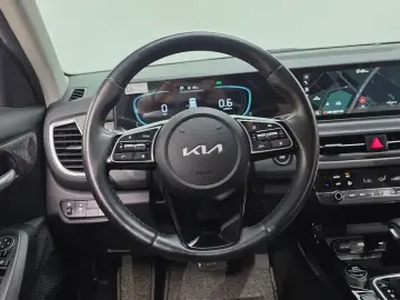 2025 Kia Seltos с пробегом 58 069 км