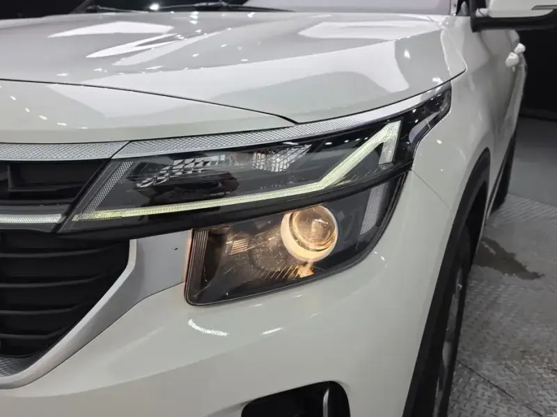 2025 Kia Seltos с пробегом 58 069 км