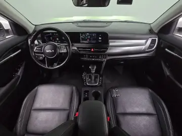 2022 Kia Seltos с пробегом 18 547 км