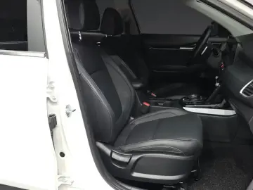 2024 Kia Seltos с пробегом 23 504 км