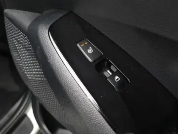 2024 Kia Seltos с пробегом 23 504 км