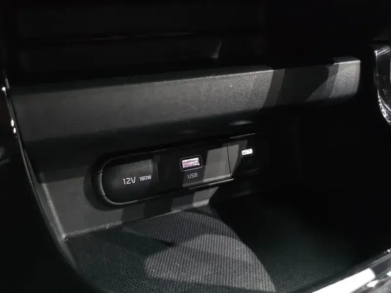 2024 Kia Seltos с пробегом 23 504 км