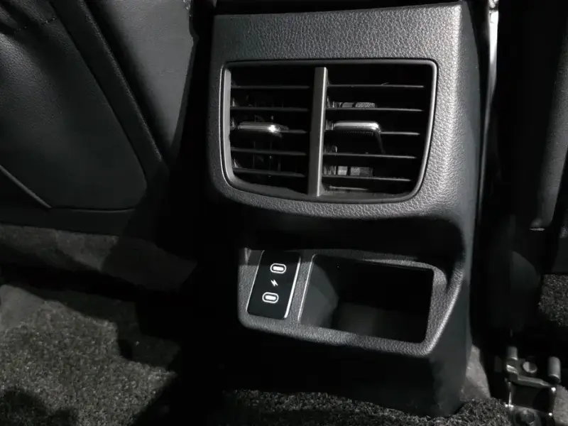 2024 Kia Seltos с пробегом 23 504 км