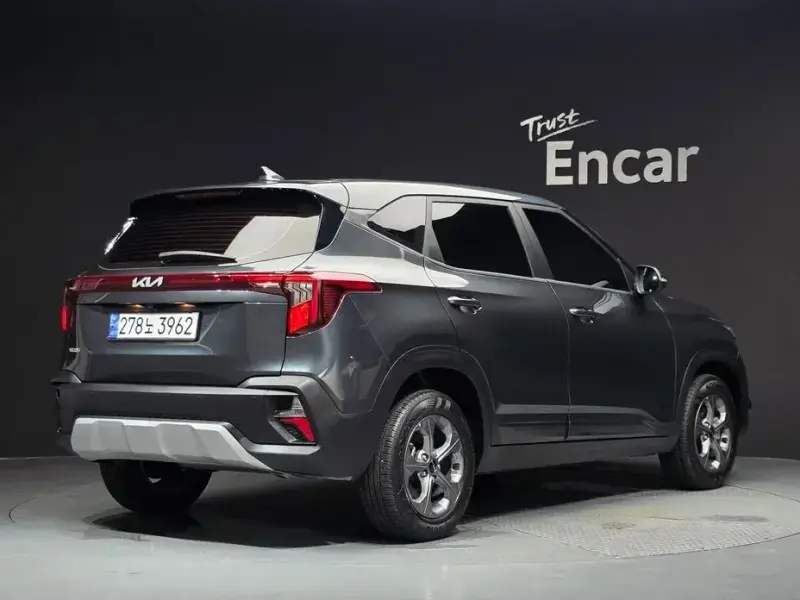 2025 Kia Seltos с пробегом 7 802 км