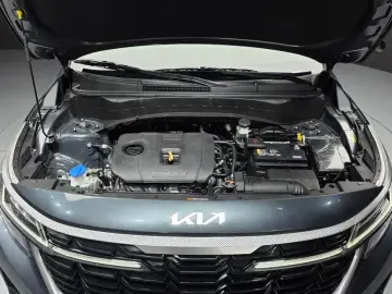 2025 Kia Seltos с пробегом 7 802 км