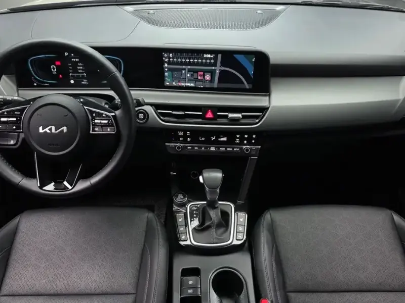 2025 Kia Seltos с пробегом 7 802 км