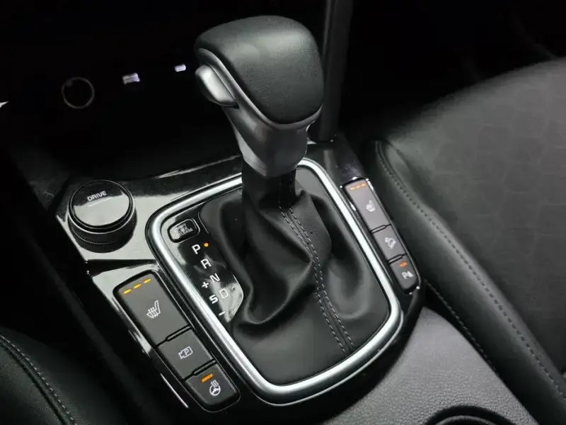 2025 Kia Seltos с пробегом 7 802 км