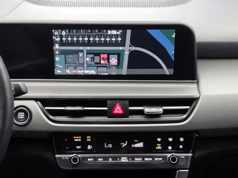 2025 Kia Seltos с пробегом 7 802 км