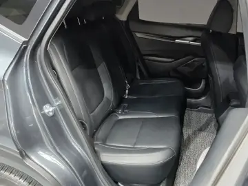 2025 Kia Seltos с пробегом 7 802 км