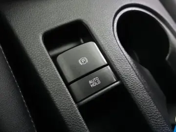 2025 Kia Seltos с пробегом 7 802 км