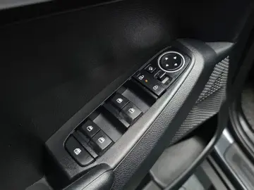 2025 Kia Seltos с пробегом 7 802 км