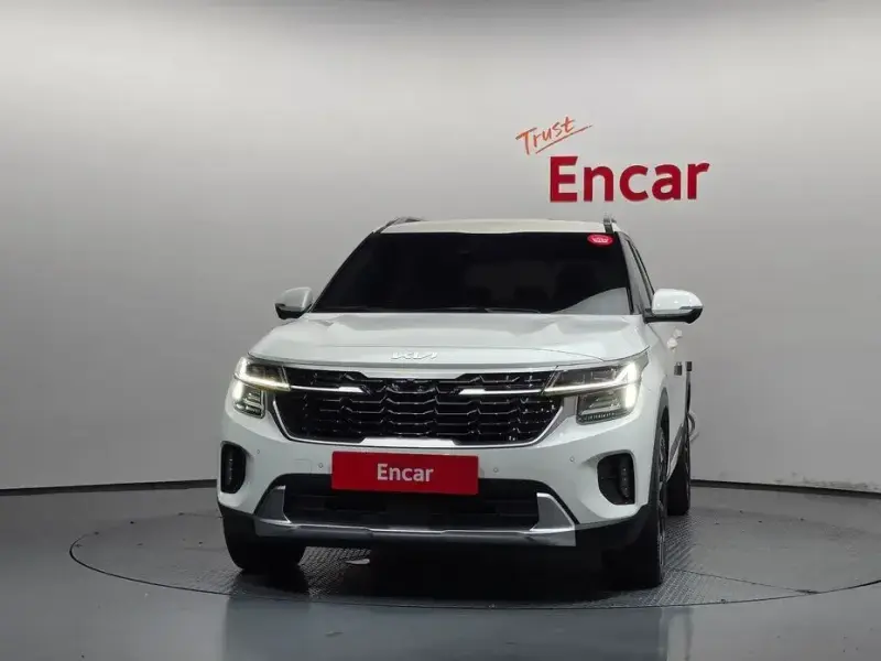 2023 Kia Seltos с пробегом 13 919 км