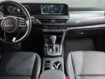 2023 Kia Seltos с пробегом 13 919 км