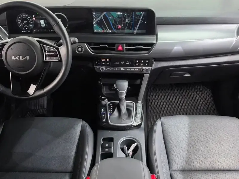 2023 Kia Seltos с пробегом 13 919 км