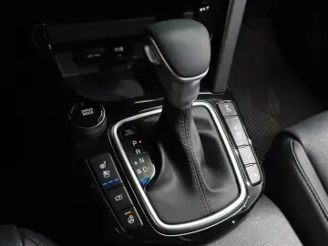 2023 Kia Seltos с пробегом 13 919 км