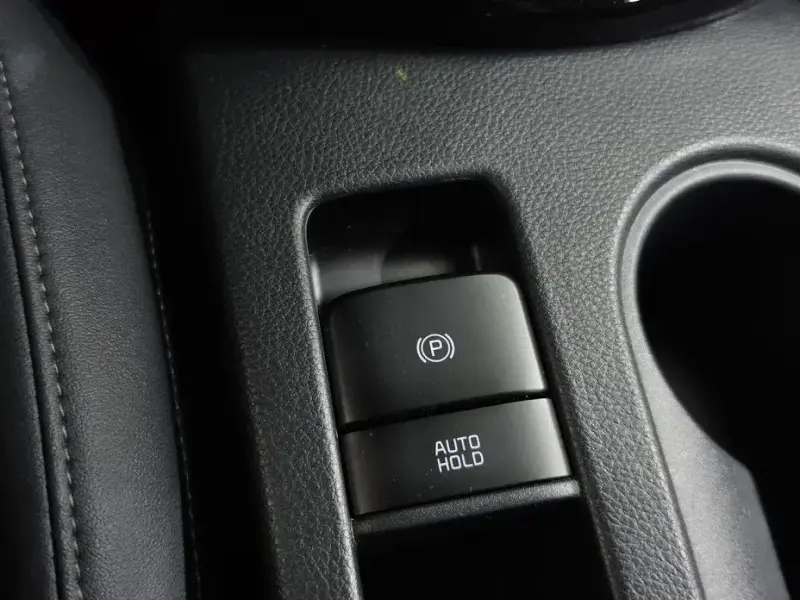 2023 Kia Seltos с пробегом 13 919 км