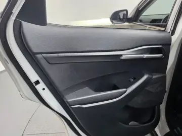2023 Kia Seltos с пробегом 13 919 км