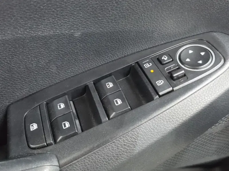 2023 Kia Seltos с пробегом 13 919 км
