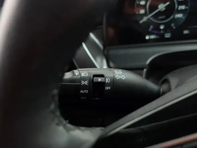 2023 Kia Seltos с пробегом 13 919 км