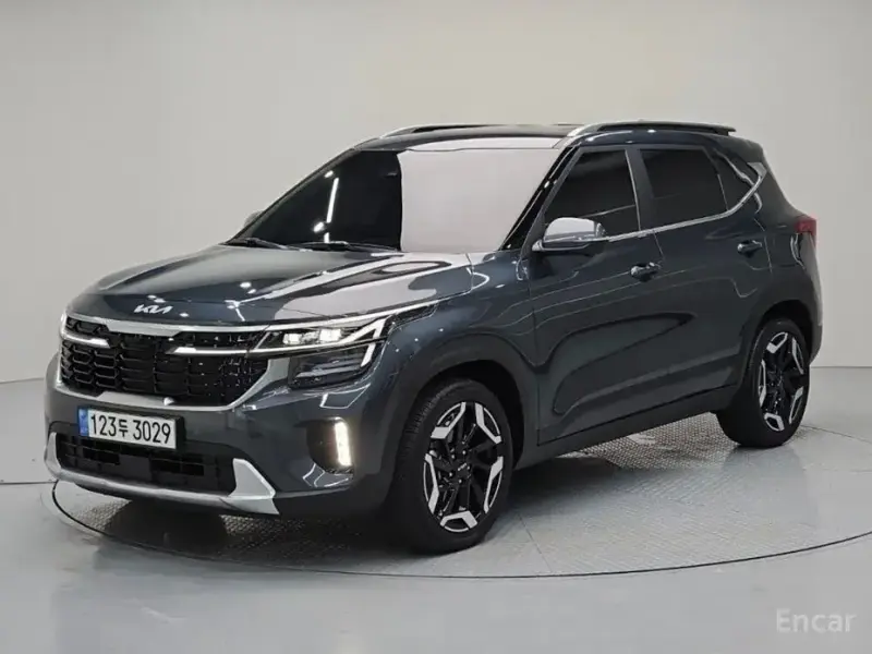 2022 Kia Seltos с пробегом 22 536 км