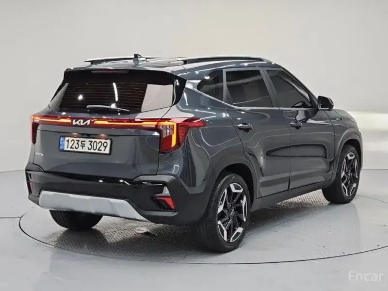 2022 Kia Seltos с пробегом 22 536 км