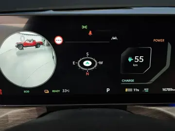 2023 Kia EV9 с пробегом 16 789 км