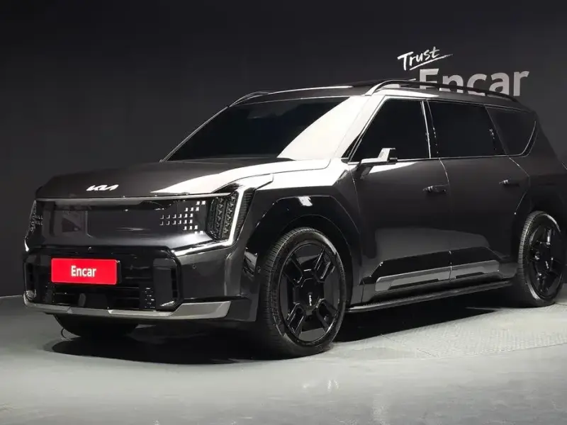 2024 Kia EV9 с пробегом 13 872 км