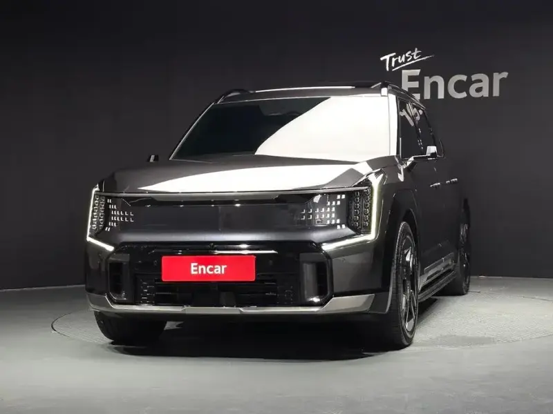 2024 Kia EV9 с пробегом 13 872 км