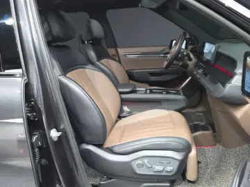 2024 Kia EV9 с пробегом 13 872 км