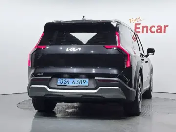 2023 Kia EV9 с пробегом 80 997 км