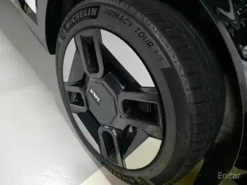 2023 Kia EV9 с пробегом 63 000 км