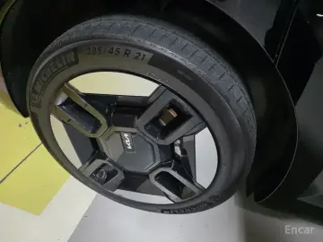 2023 Kia EV9 с пробегом 63 000 км