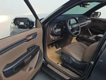 2023 Kia EV9 с пробегом 80 997 км