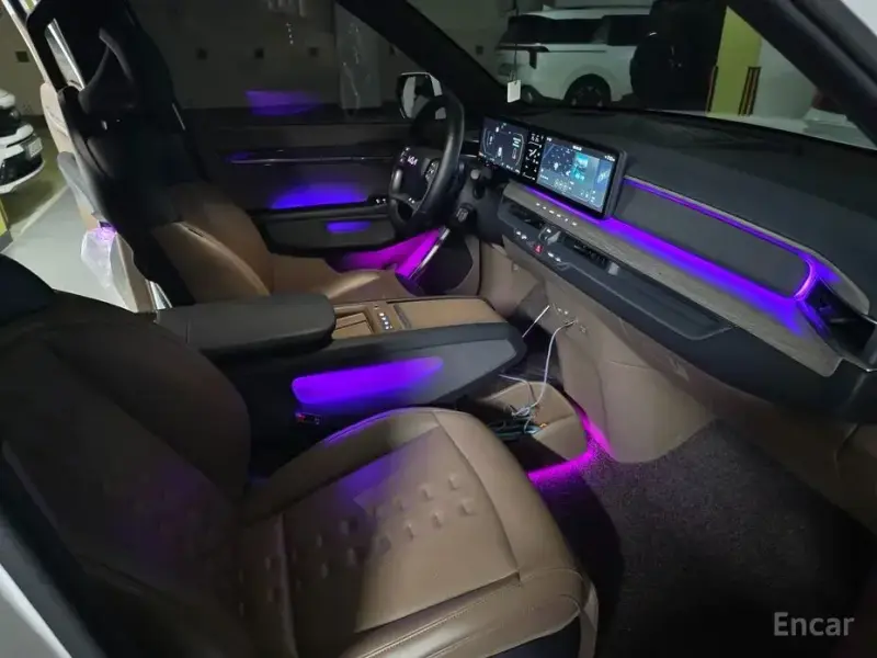 2023 Kia EV9 с пробегом 63 000 км